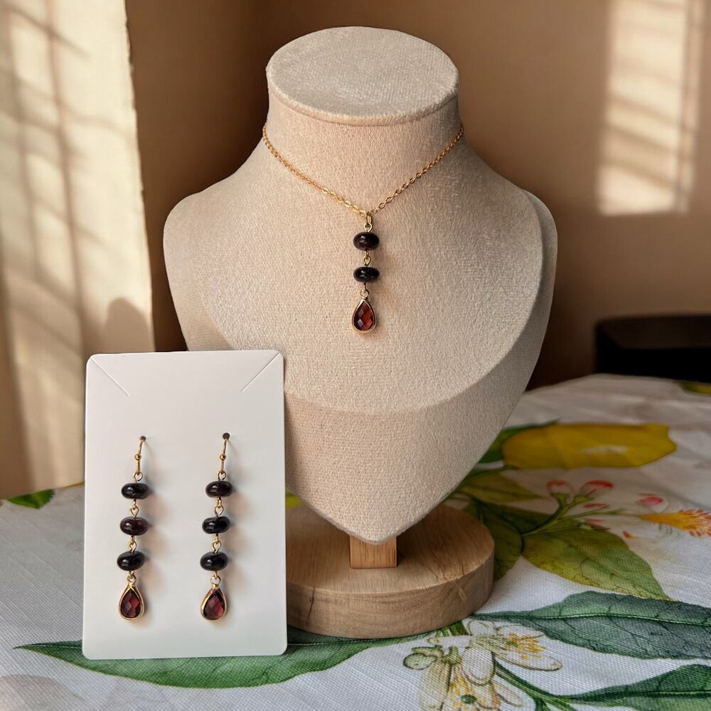Garnet Crystal Glass Beaded Garnet Jade Boho Statement Casual Fun Work Set